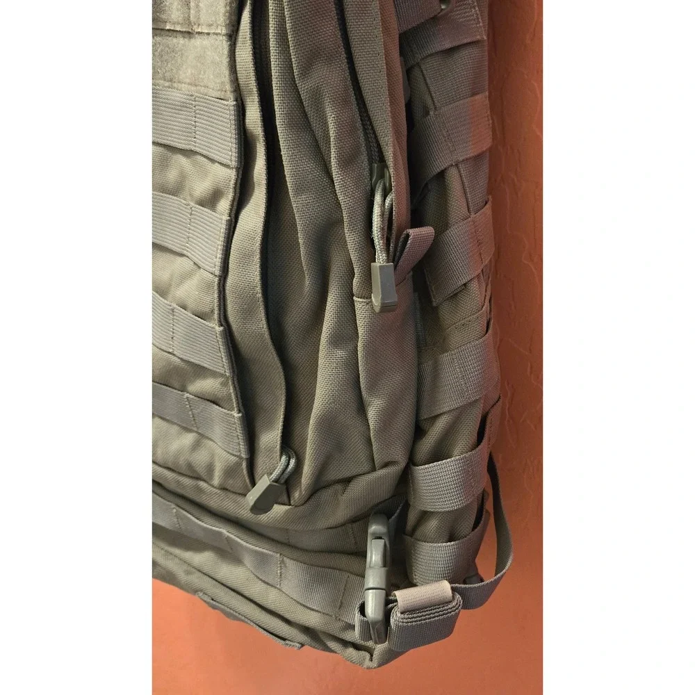 CamelBak Maximum Gear Tactical MOLLE Backpack Green Hiking Pack Internal Plate